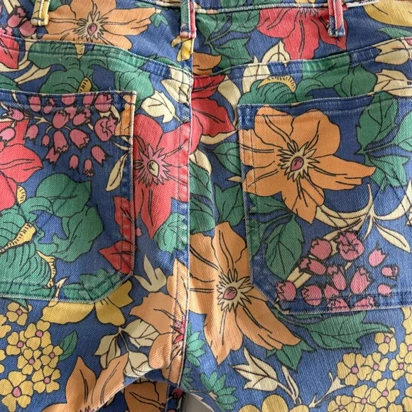 Mother The Hustler Patch Pocket Ankle in Fresh Blooms - Picture 11 of 11